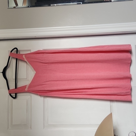 Voglo/Pennington's  Night Gown - Picture 1 of 6